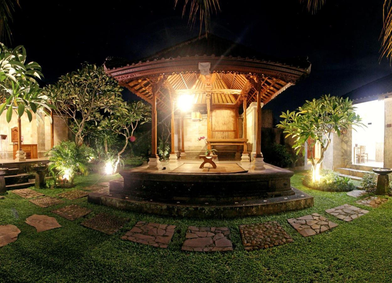 Sari House Ubud - Balinese Style Homestay Extérieur photo