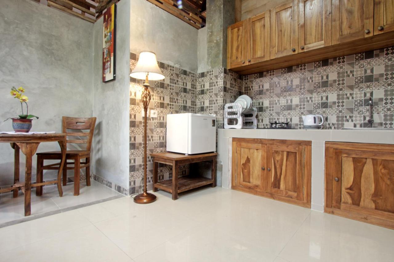 Sari House Ubud - Balinese Style Homestay Extérieur photo